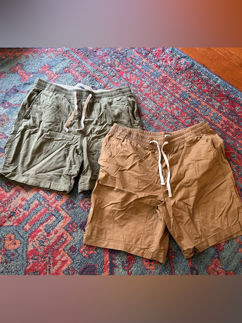 Lot of 2 pair Old Navy Men's Drawstring Shorts in Olive and Tan